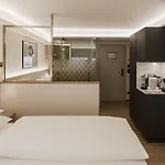Schwarzer Baer Linz