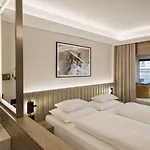 Hotel Schwarzer Baer