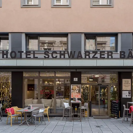 Schwarzer Baer 4* Λιντς