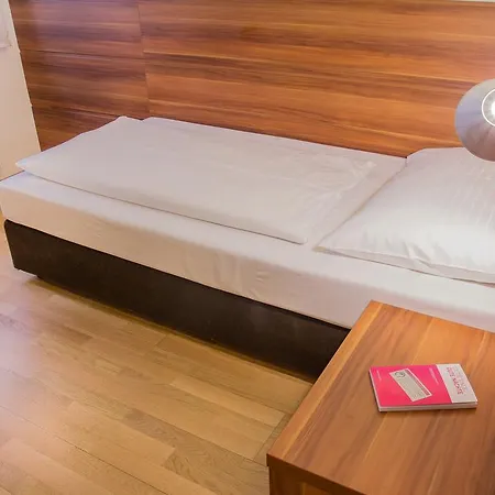 Schwarzer Baer Hotel 4*