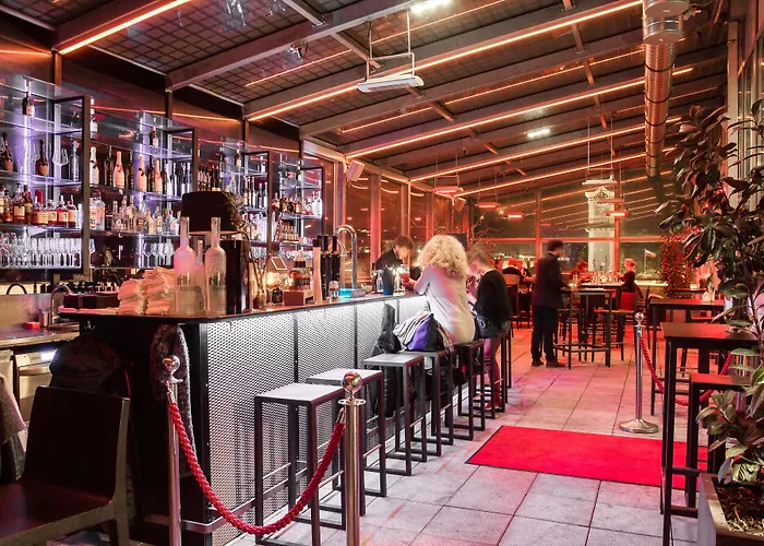 Schwarzer Baer 호텔