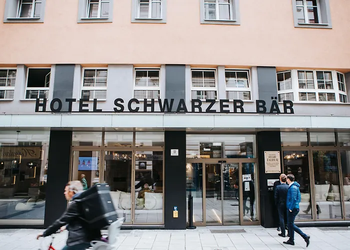 Schwarzer Baer Linz