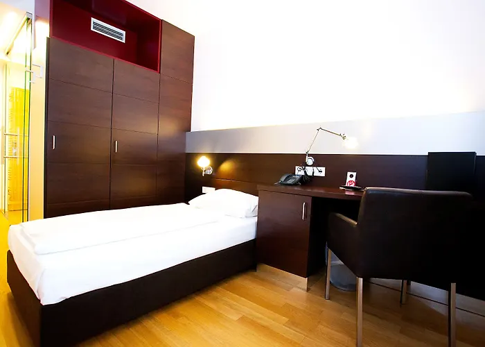 Hotel Schwarzer Baer