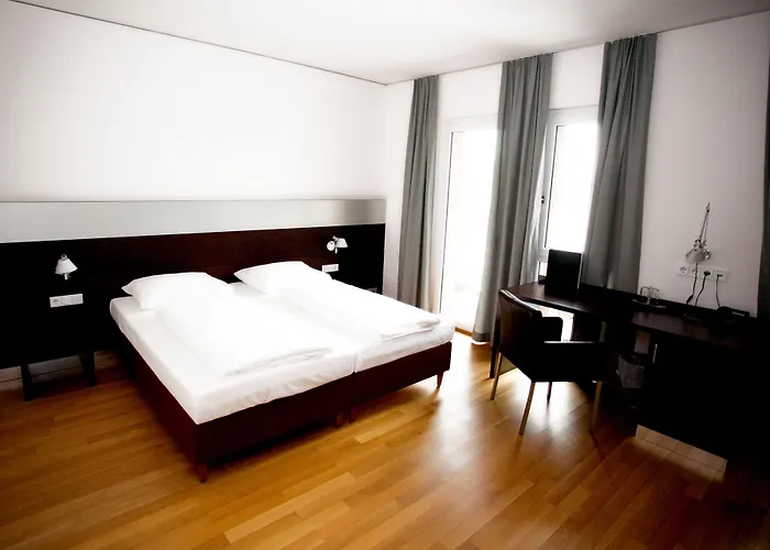 Hotel Schwarzer Baer Linz