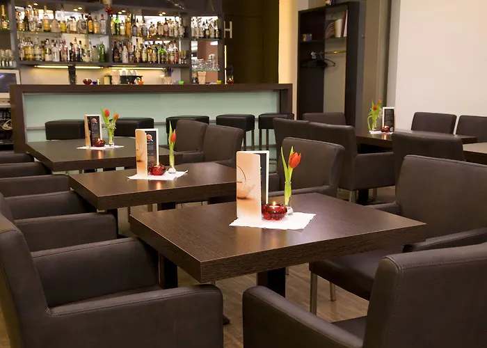 Schwarzer Baer 4* Linz