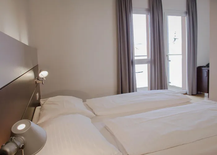 Hotel Schwarzer Baer