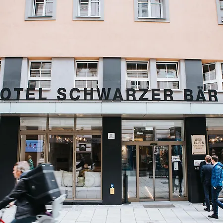 Schwarzer Baer Linz